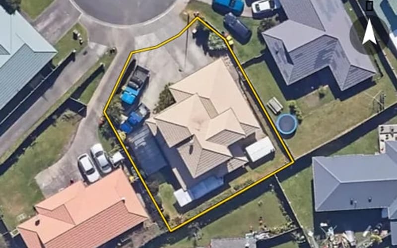 15 Grangewood Close