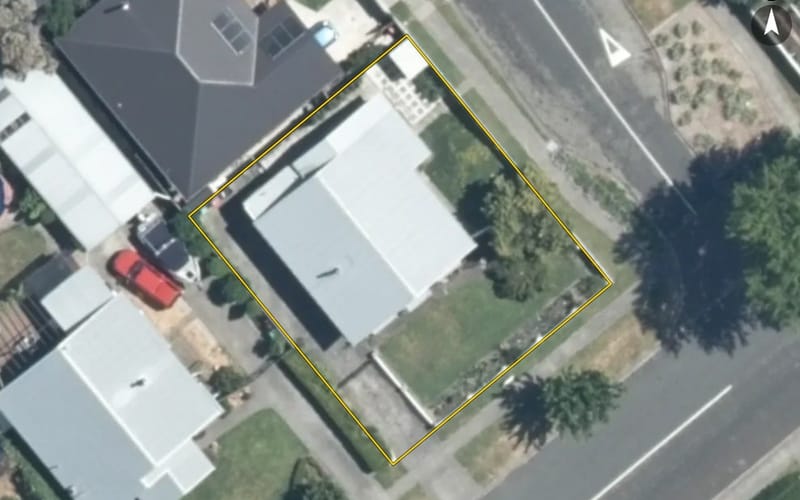 701 Willowpark Road South