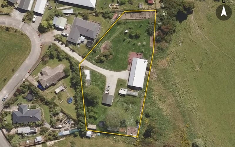 14 Kennard Crescent