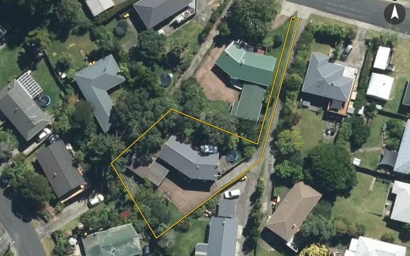 17 Tagor Street