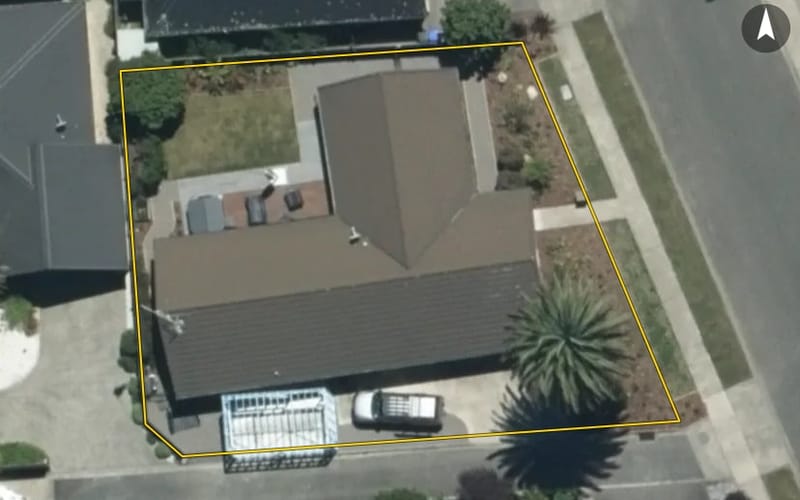 10 Sunningdale Drive