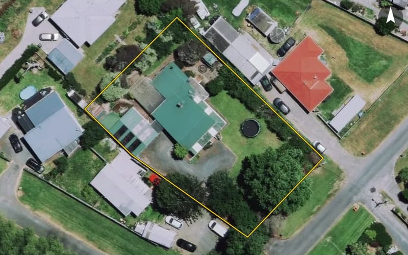 30 Divers Road
