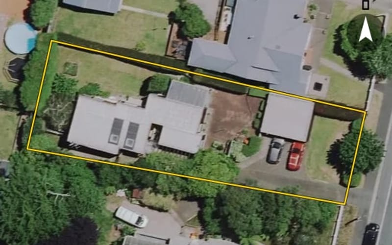 11 Hillcrest Road