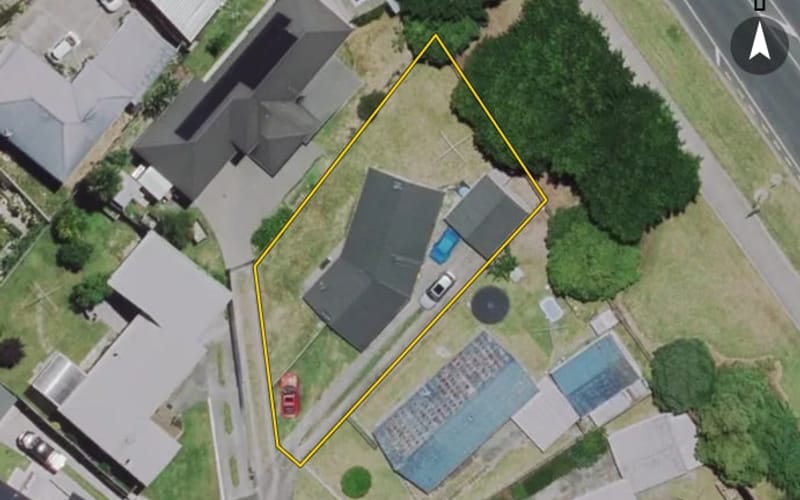 17 Simon Place