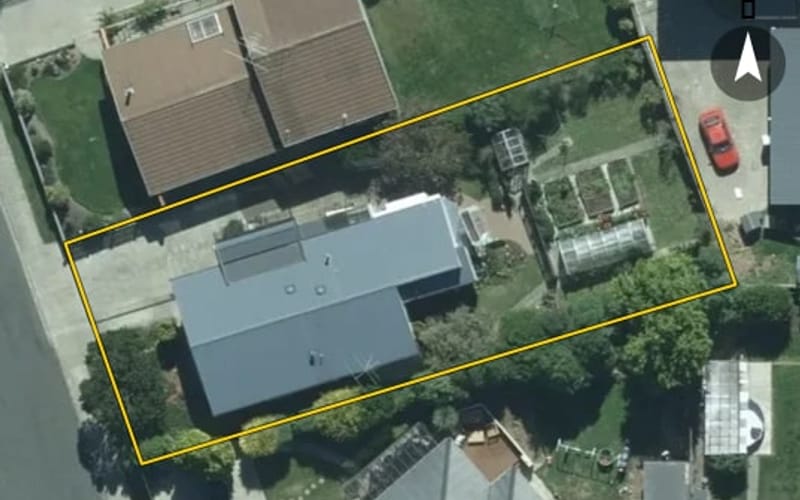52 Orwell Crescent