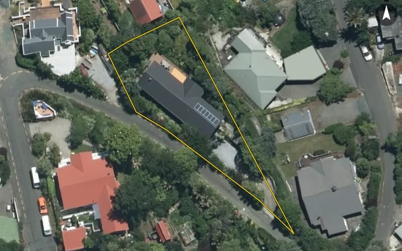 40 Poynters Crescent