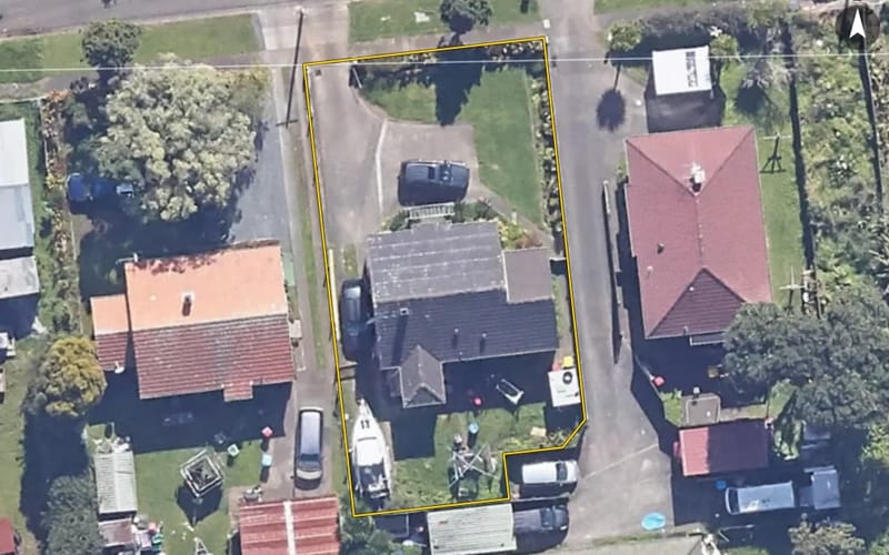 4 Bond Place