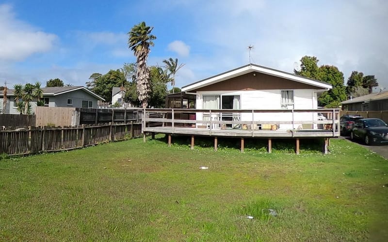 22 Camphora Place
