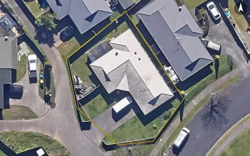 32 Abiru Crescent