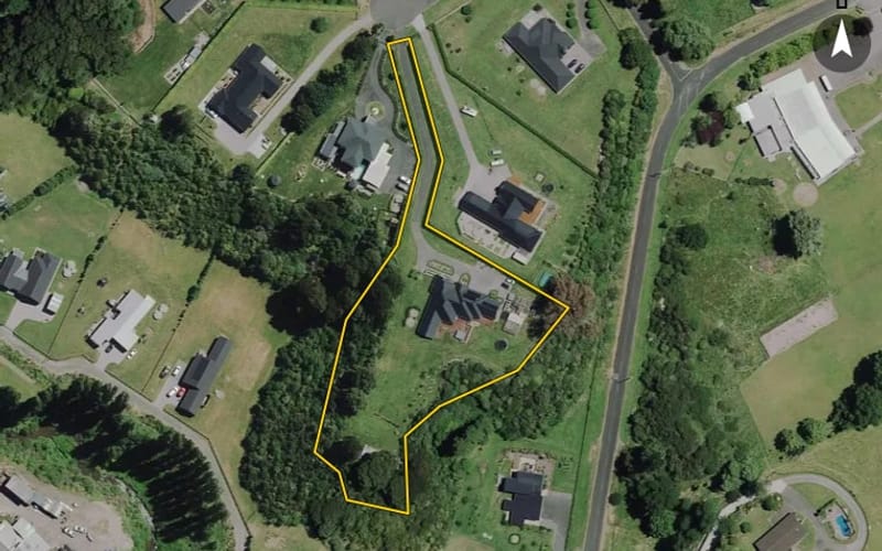 5 Hillbrook Way