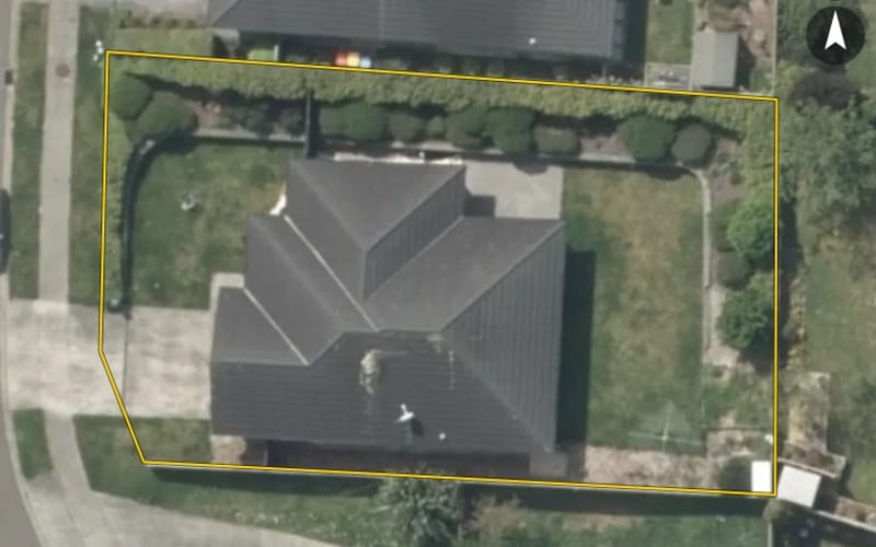 13 Tasman Close