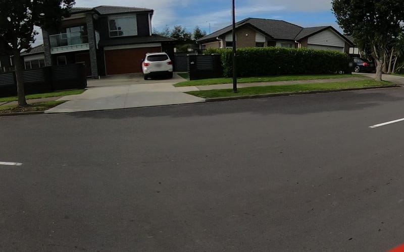137 Harbourside Drive