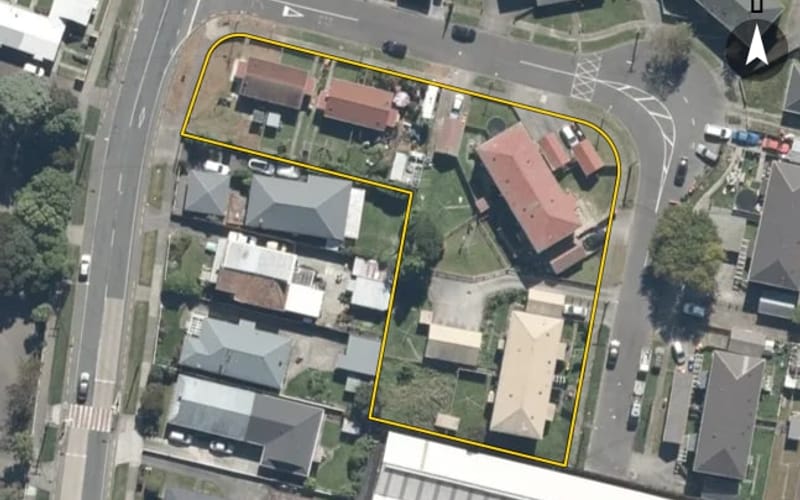 2-24 Manderson Grove
