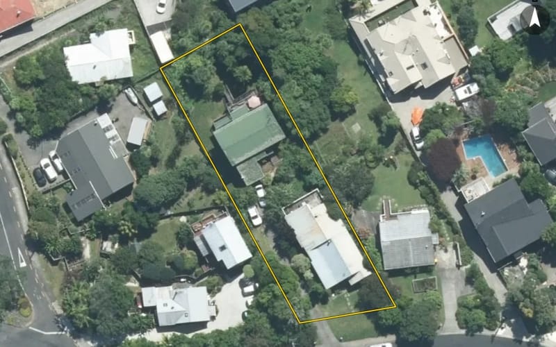 2/12 Willis Street