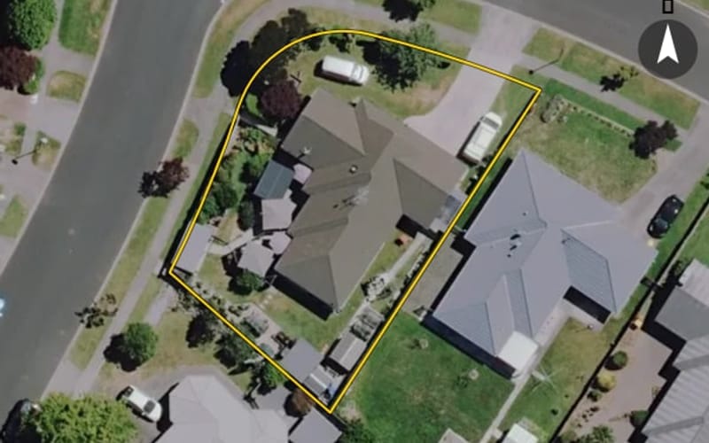 8 Spinnaker Drive
