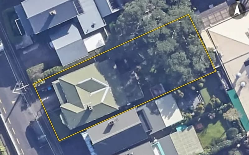 12 Gibraltar Crescent