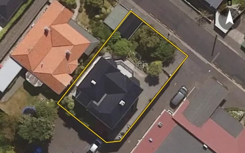 18 Sheen Street