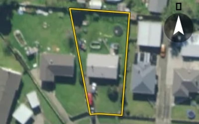35 McKinnon Crescent