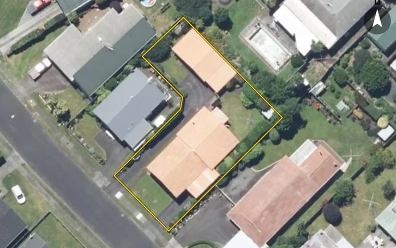 44 Exeter Crescent