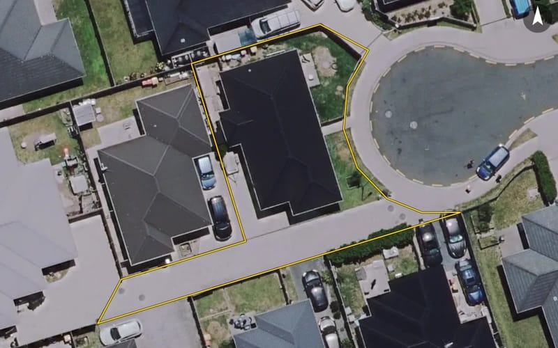 12 Manawaroa Close