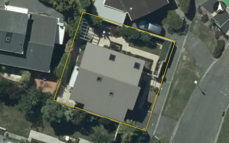 4 Wakatu Avenue