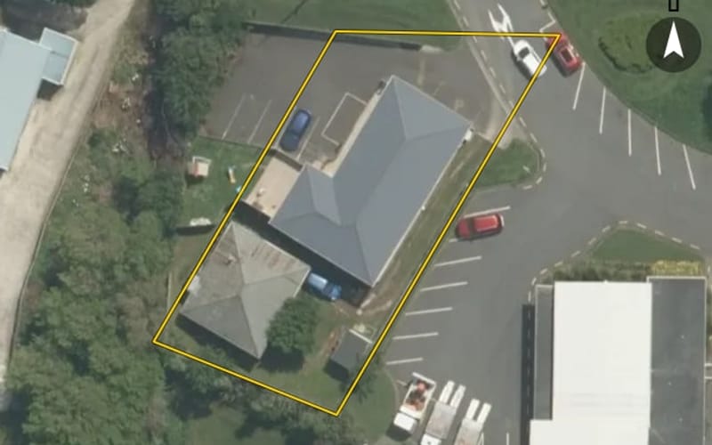 6 Linden Avenue