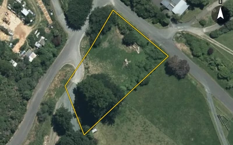 4 Hillwood Drive