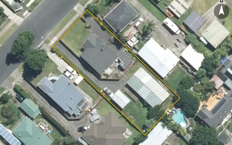 2/14 Graham Road