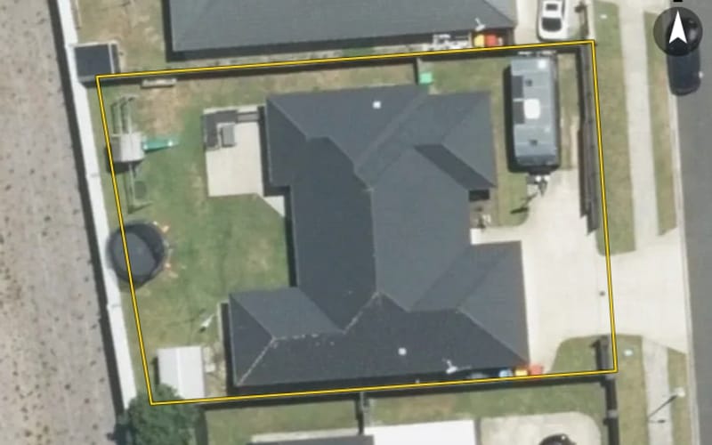 11 Dumas Place