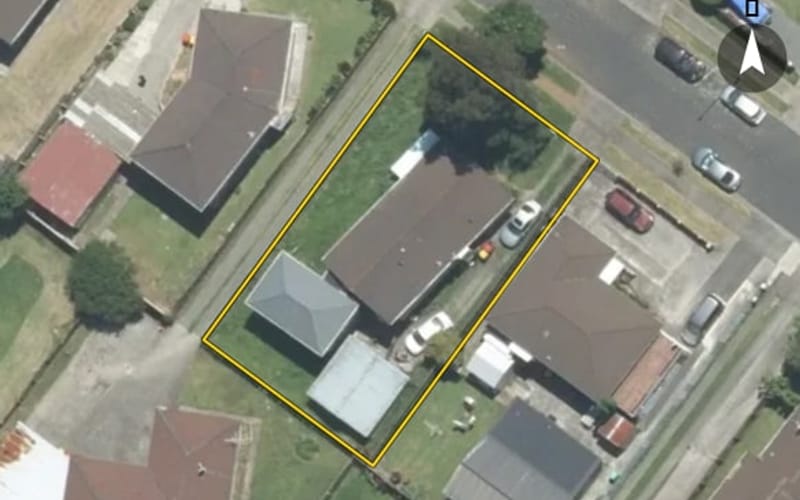 21 Dillon Crescent