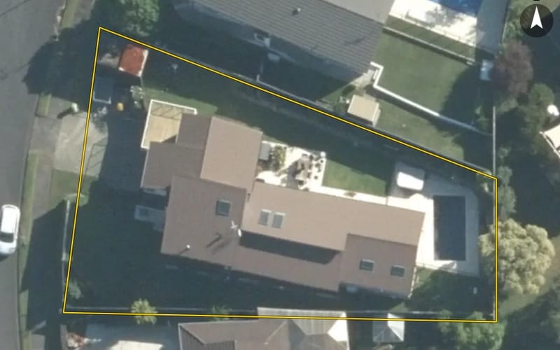 10 Greenbank Drive