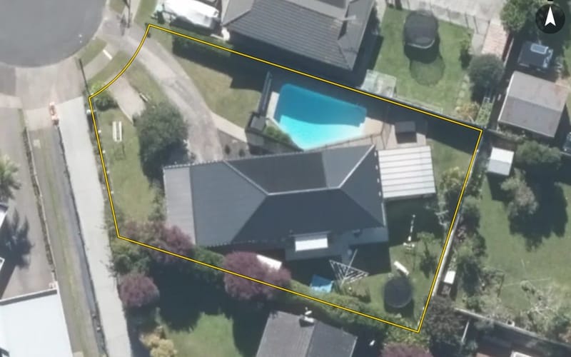 10 Binda Place