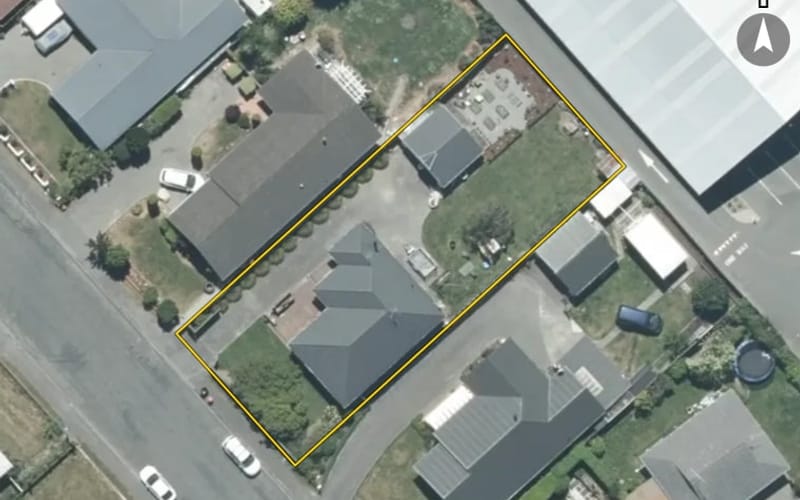 8 Queens Drive