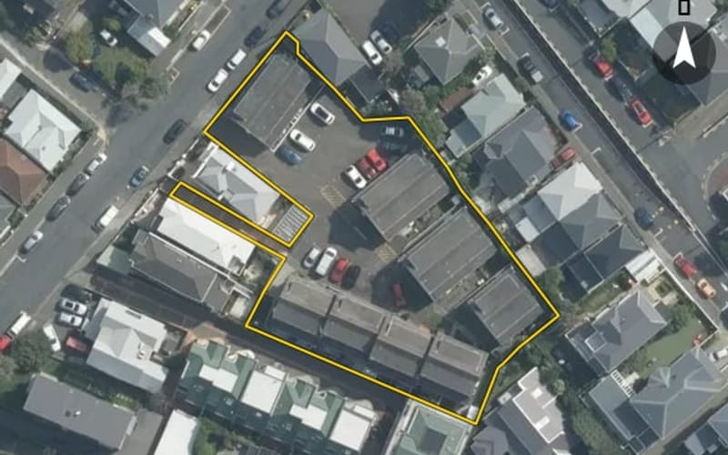 44B Roxburgh Street
