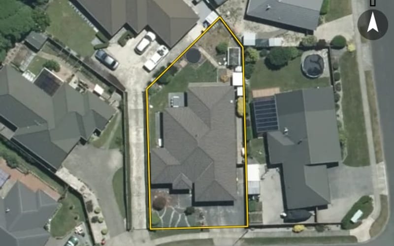 4 Curtis Street