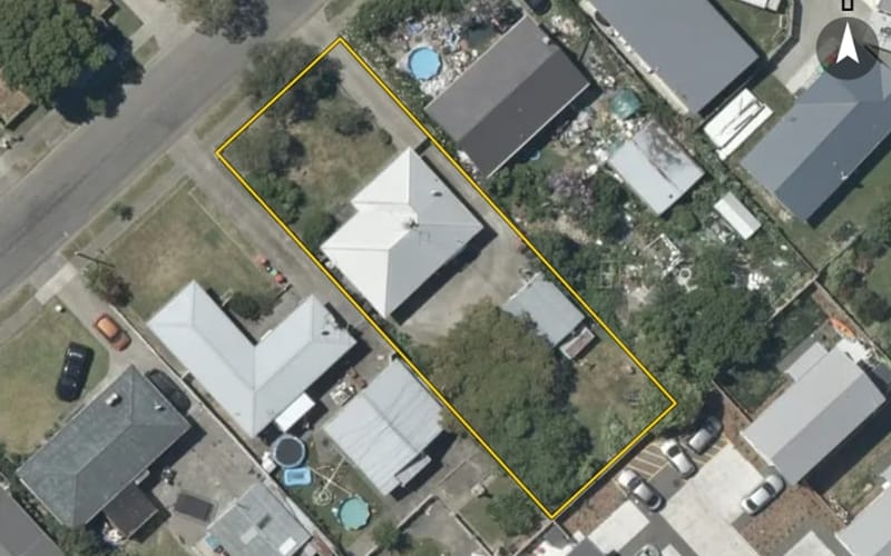 44 Fleming Crescent