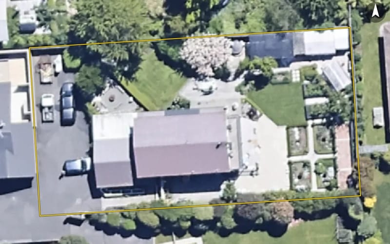 18A Adams Lane