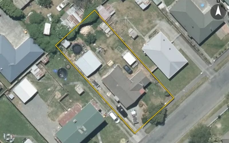 11 Davis Crescent