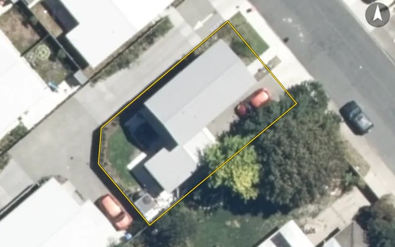 1002 Pukatea Street