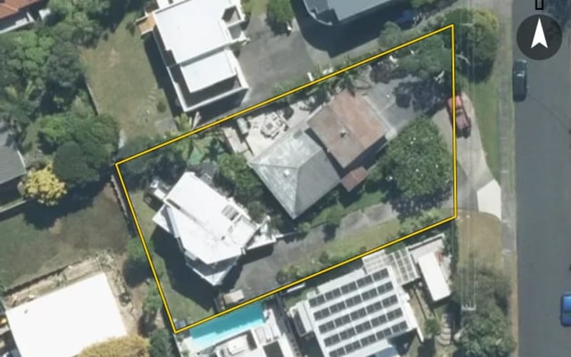 2/16 Gulf View Road