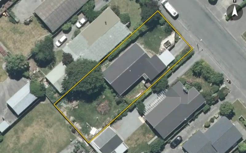 17 Queens Drive