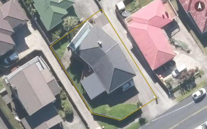 77 Bradbury Road