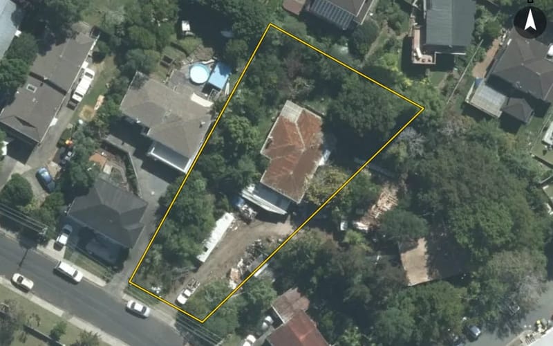 24 Morton Avenue