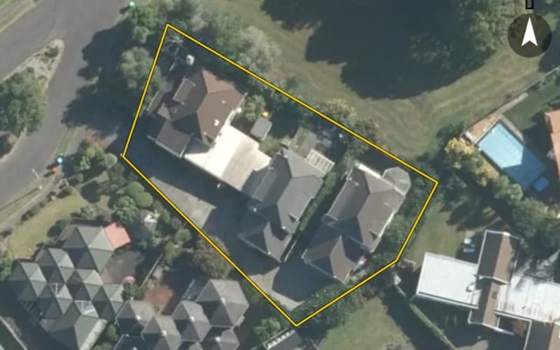 2/11 Allen Johnston Place