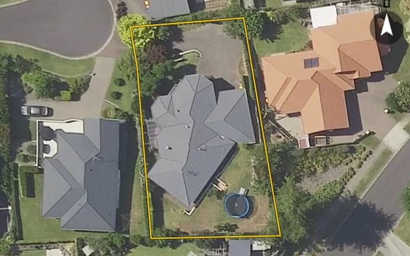 10 Ballantrae Place