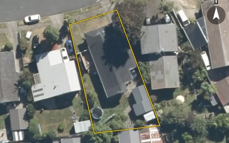 44 Pasadena Crescent