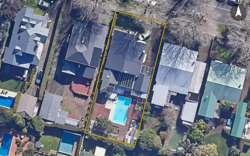 18 Empire Road