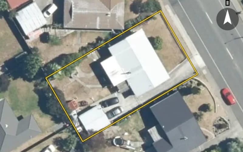 81 Caernarvon Drive