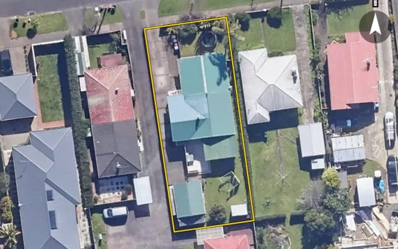 17 Heretaunga Avenue