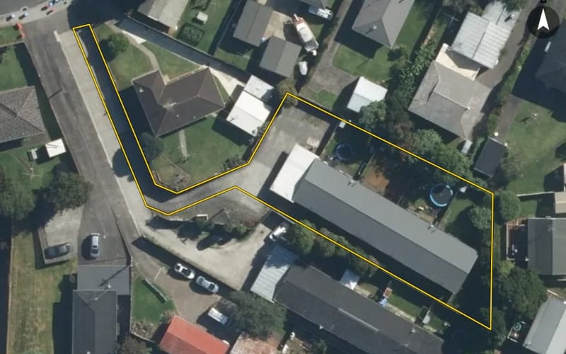 2/10 Almond Place